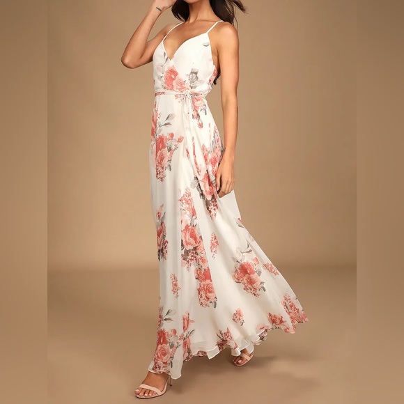 NWT LULU’S Cream floral print wrap maxi dress - Picture 1 of 10